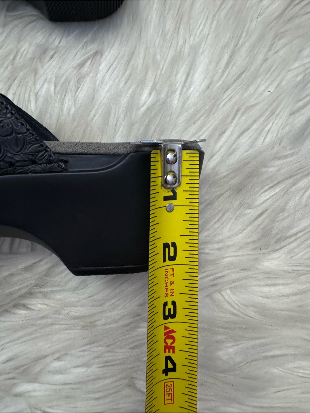 Dansko Sophie Embossed Black Learher Slide Sandals  Comfort Shoe Size 39 8.5-9 - Picture 9 of 13